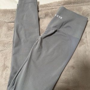 Alphalete Amplify Leggings